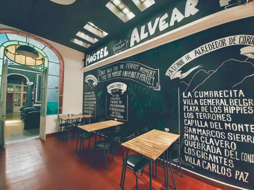 Hostel Alvear Córdoba Exteriör bild